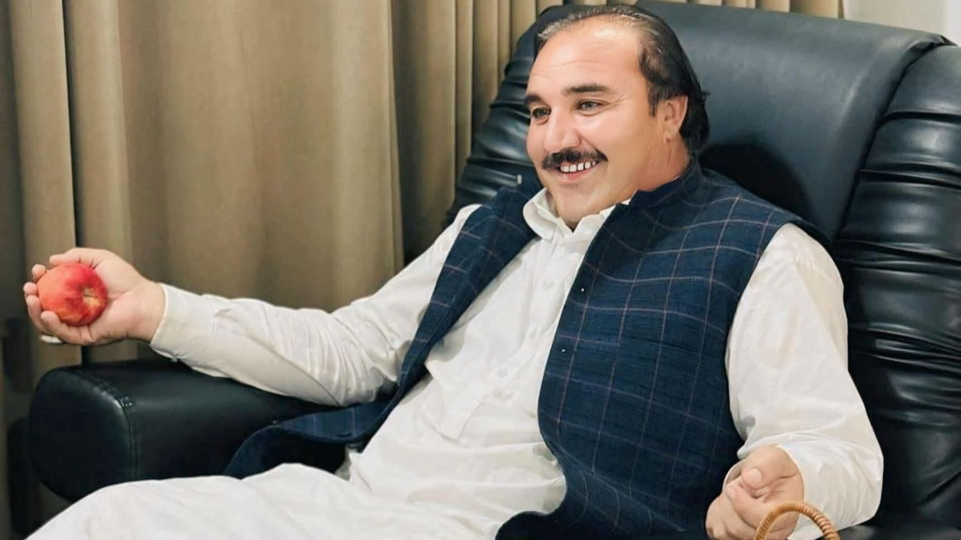 په واڼا کې د پاکستان پیپلز ګوندیو مقامي مشر د ناڅرګنده وسلوالو لخوا تښتولی شوی دی