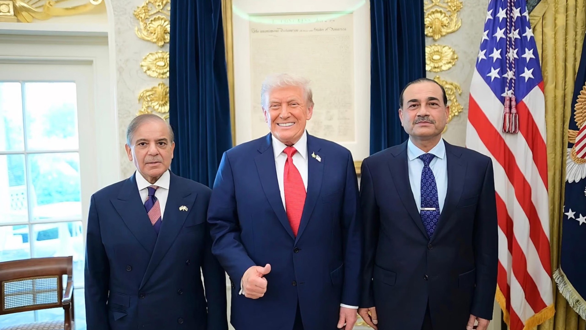 ټرمپ: “اوربند غځوو، د ایران پر ضد بریدونه د عاصم منیر په غوښتنه ځنډول شوي”