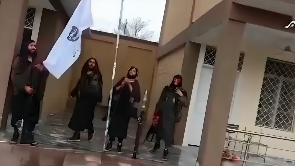 خیبر: پر سکول د وسلوالو د قبضې هڅه ناکامه، ۱۰ بریدګر ووژل شول
