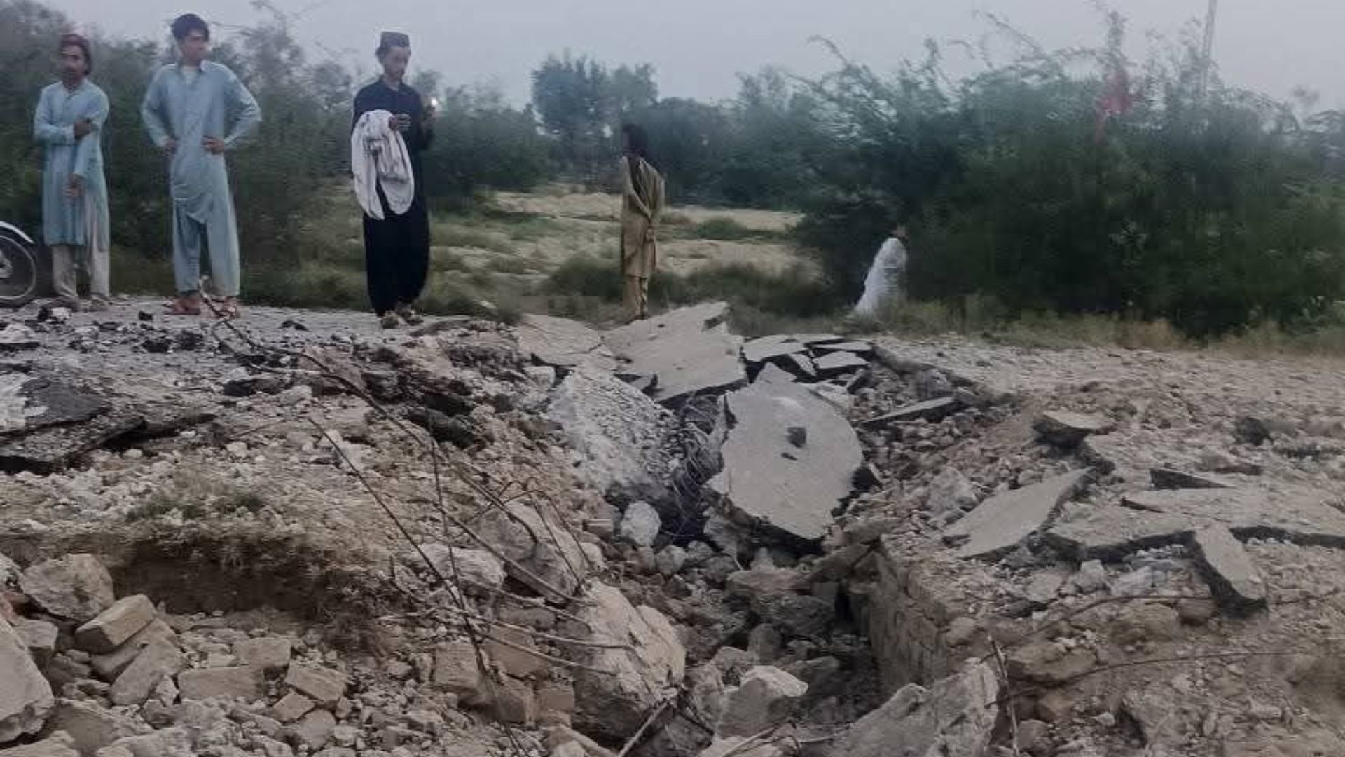لکي مروت : د امنیتي ځواکونو په قافله بمي چاودنه شوې ده