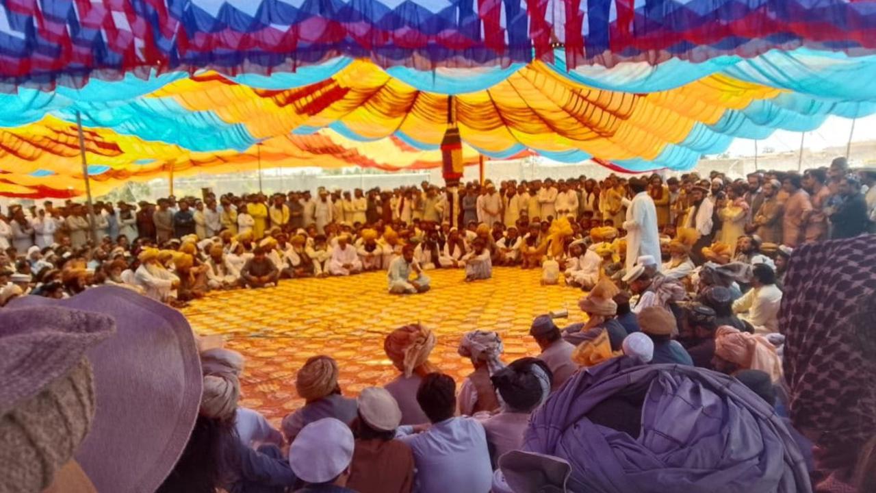 کوز سویلي وزیرستان : د احمدزي وزيرو جرګې د امن غوښتنه وکړه؛ ۴مه جرګه به د جون په ۲۰مه کېږي