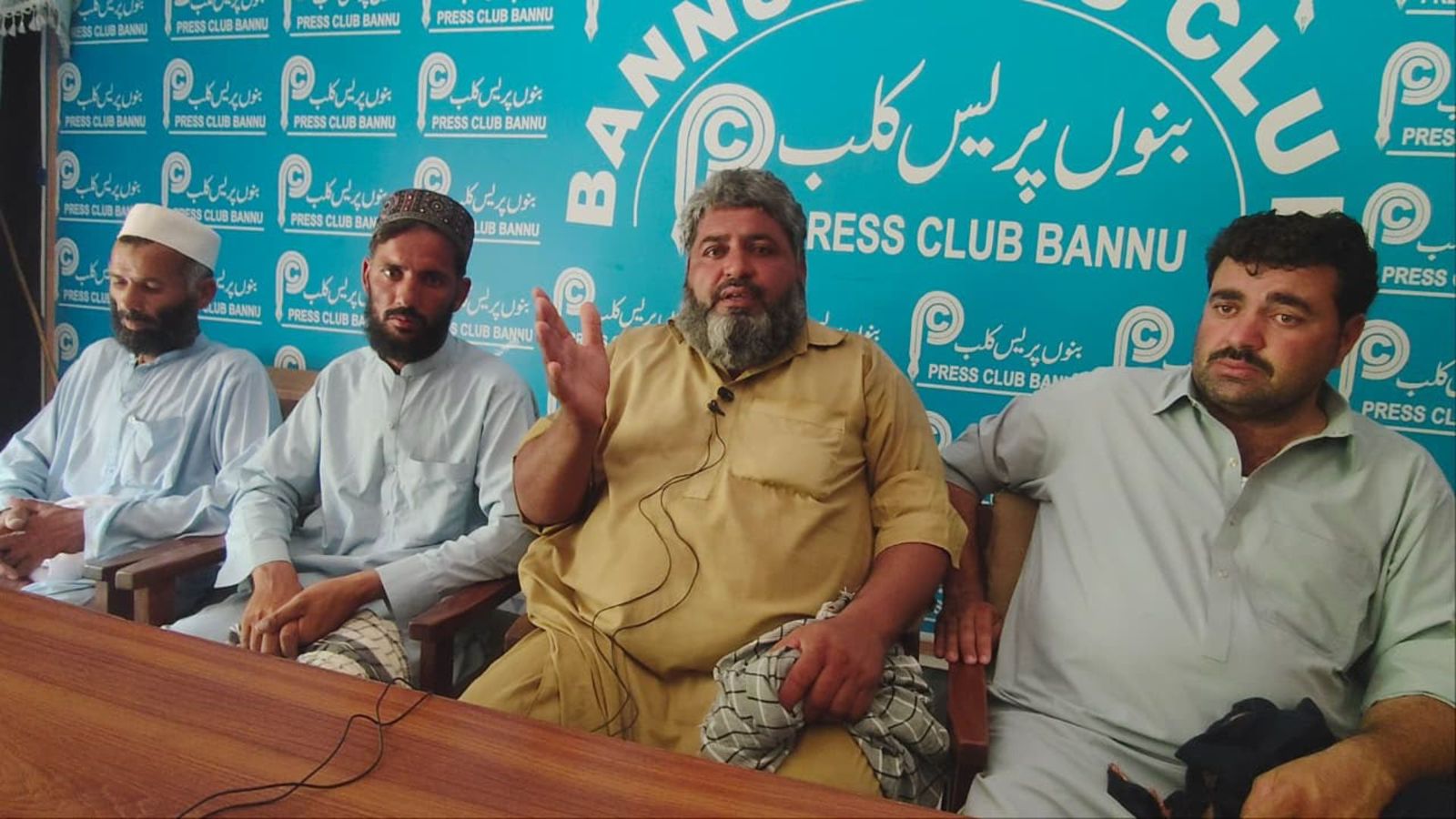 بنو : ۲ کورنیو له وسلوالو خپلوانو څخه د لاتعلقۍ اعلان کړی