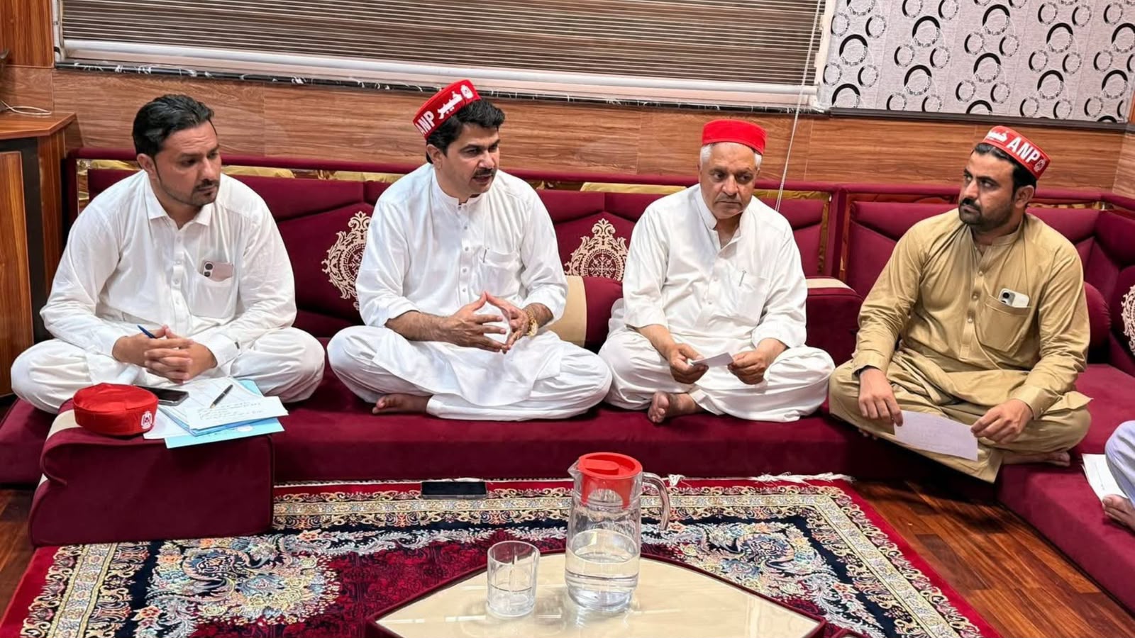 عوامي نېشنل ګوند خېبر: د تيراه د بې‌ ځايه شويو کورنيو د بېرته ستنېدو ژمنې دې عملي شي