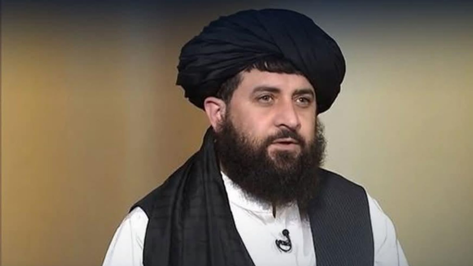 د افغانستان خاوره به د هېڅ هېواد پر ضد نه کارېږي؛ د ملا يعقوب مجاهد څرګندونې د سيمي لپاره څه معنا لري؟