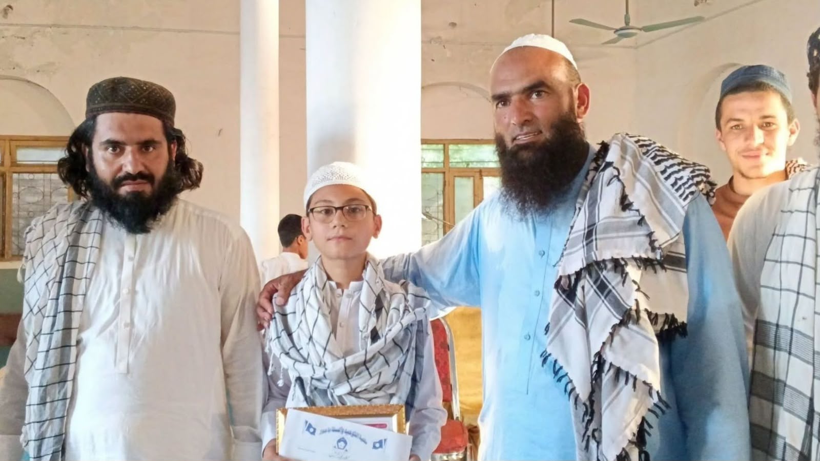باجوړ : د حسنِ قرائت ضلعي سيالۍ کې د تنړې ماموند دارالقرآن زده کوونکي لومړی مقام خپل کړ