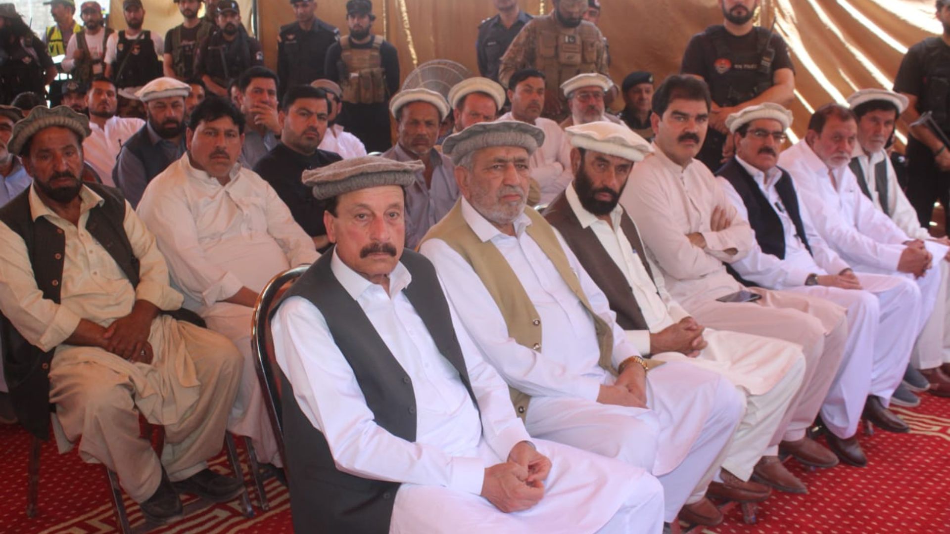 کرمه : د محرم په سولییز ډول ترسره کولو په موخه د ضلعې قبایلي مشرانو جرګه کړې