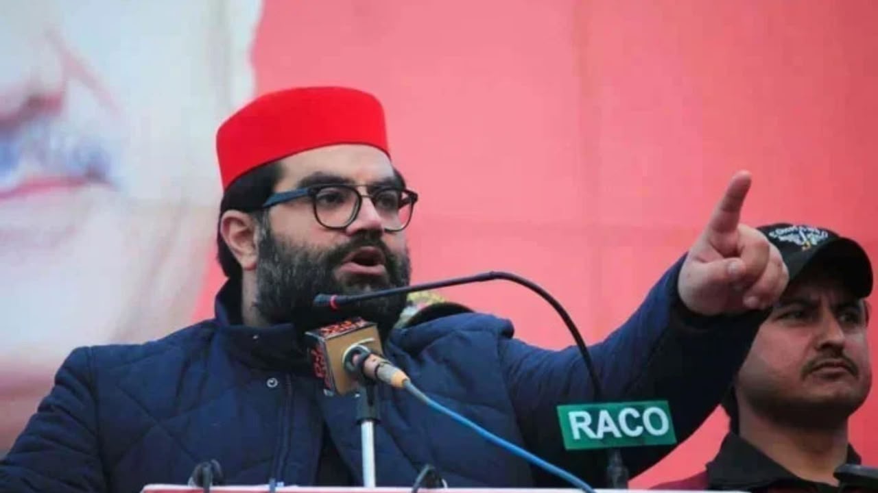 ایمل ولي خان : ولس نه د ترهګرو ډلو پر ضد د وسلو پورته کولو غوښتنه ولې کېږي؟
