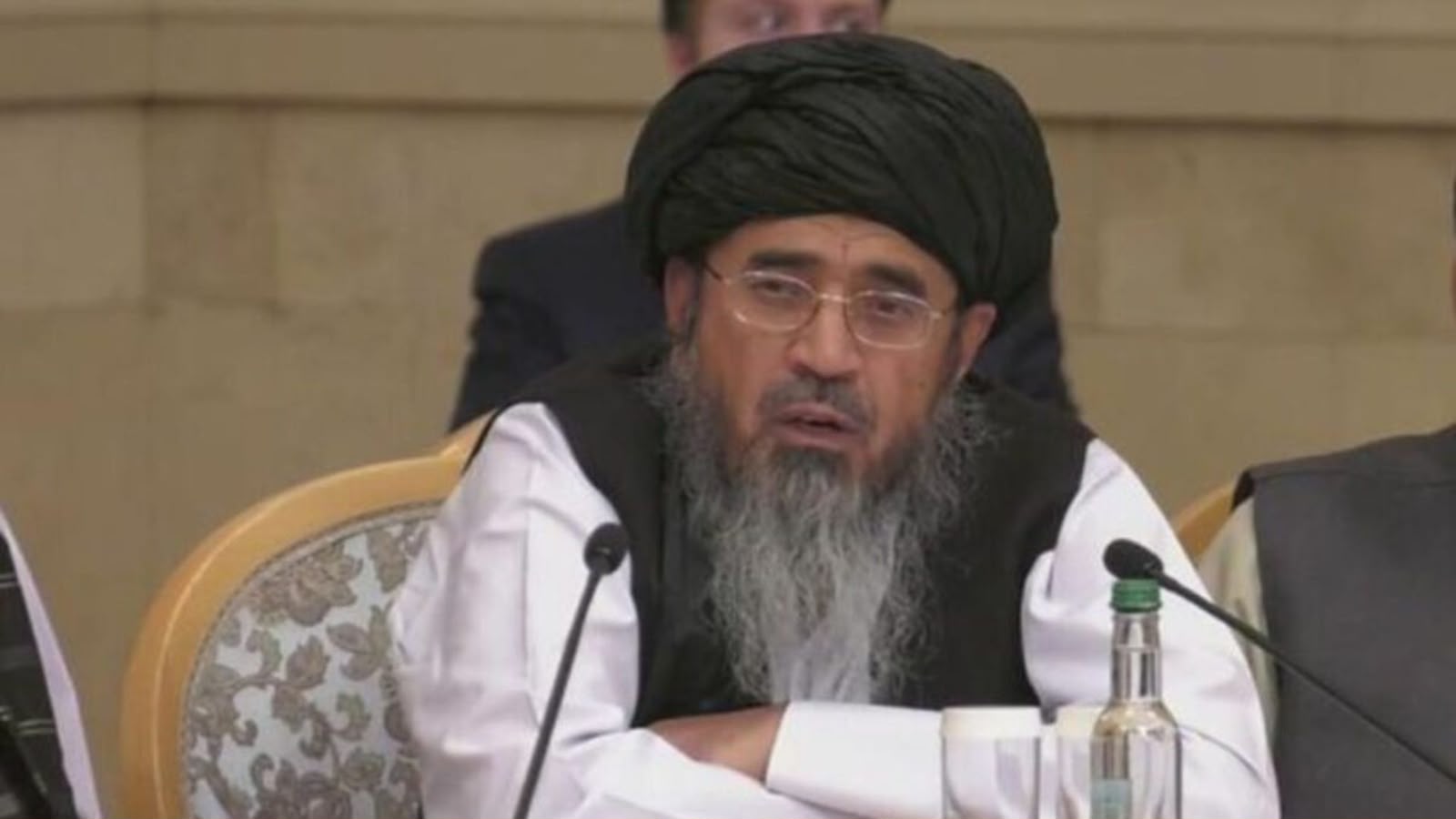 د طالبانو د سترې محکمې رییس عبدالحکیم حقاني : ظالمان باید پرېنښودل شي؛ حقاني خپله هم مطلوب دی