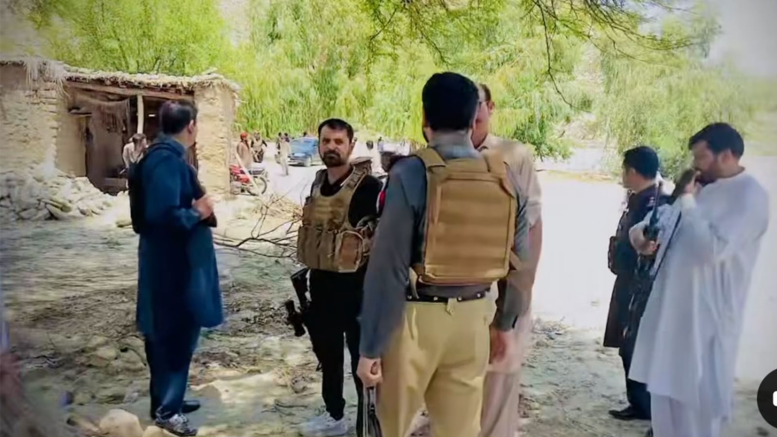 بنو کې د امن کمېټۍ د غړو پر کورونو د ډرون بریدونو راپورونه