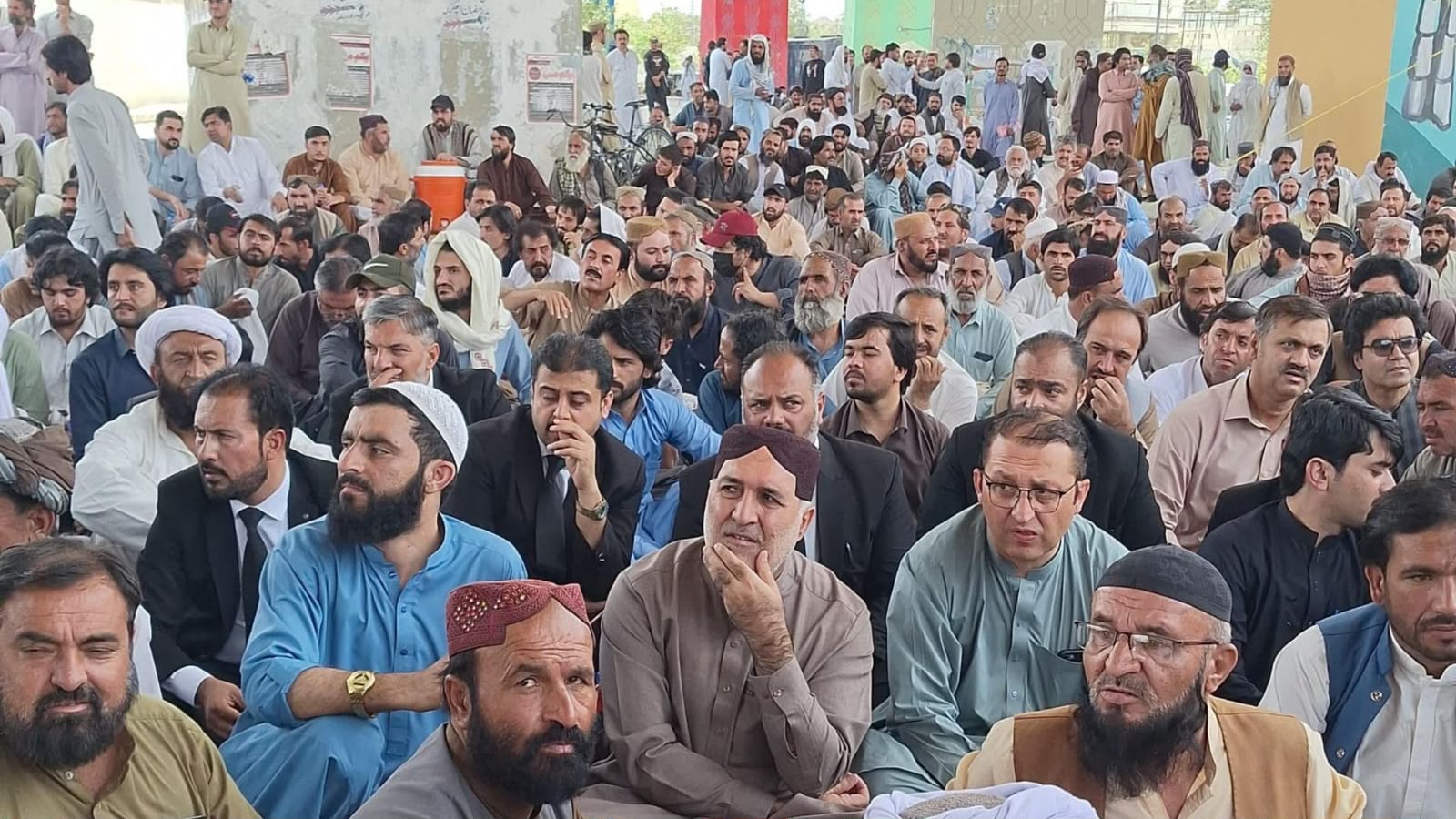 کوټه : د زیارت د وژل شویو د انصاف لپاره کوهله پاټک کې احتجاجي پرلت؛ عوامي نیشنل ګوند هم ګډون وکړ