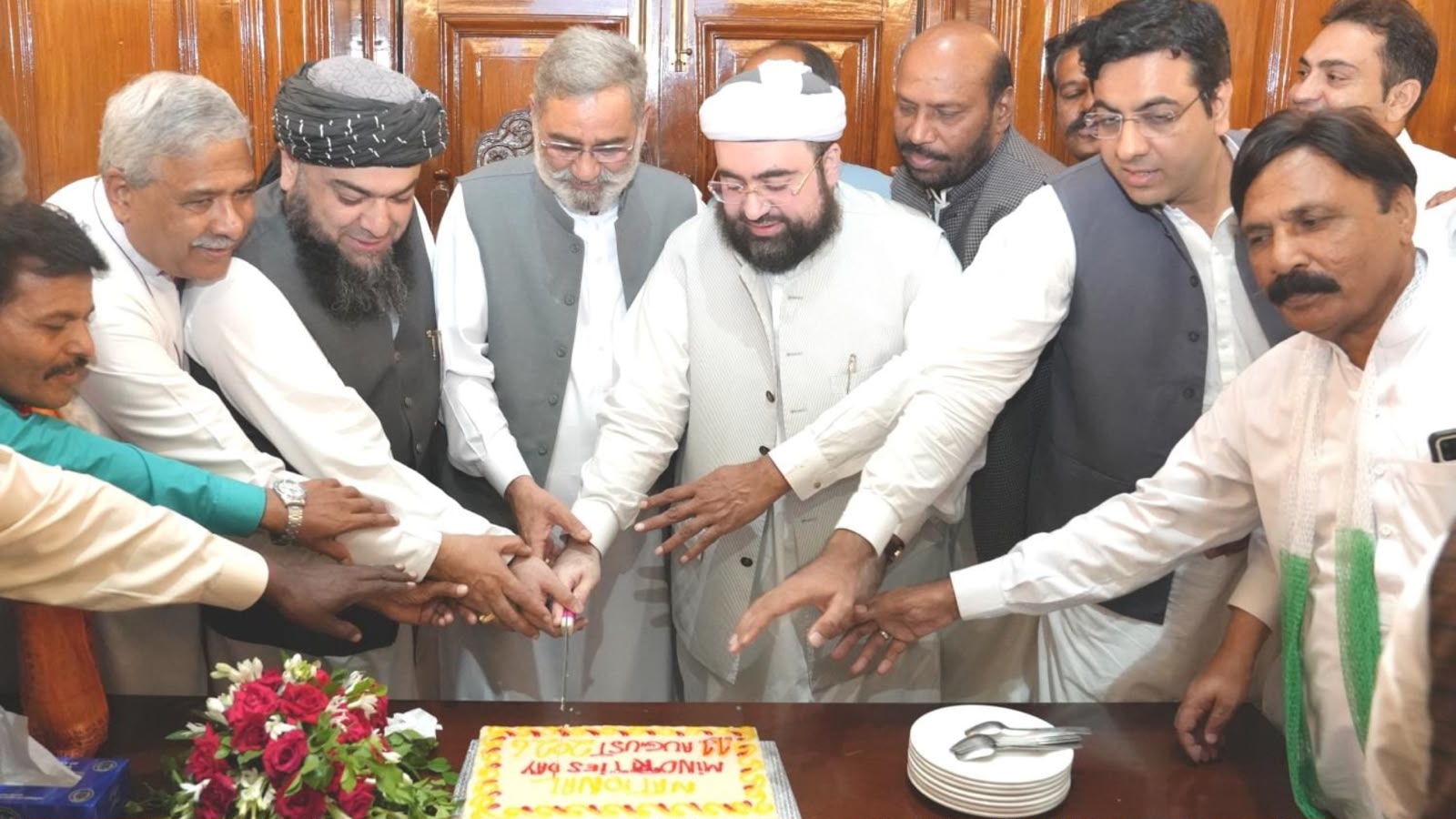 چیف خطیب مولانه طیب قریشي: خیبر پښتونخوا کې به څوک مذهب بدلولو ته په زور نه اړ کولی کېږي