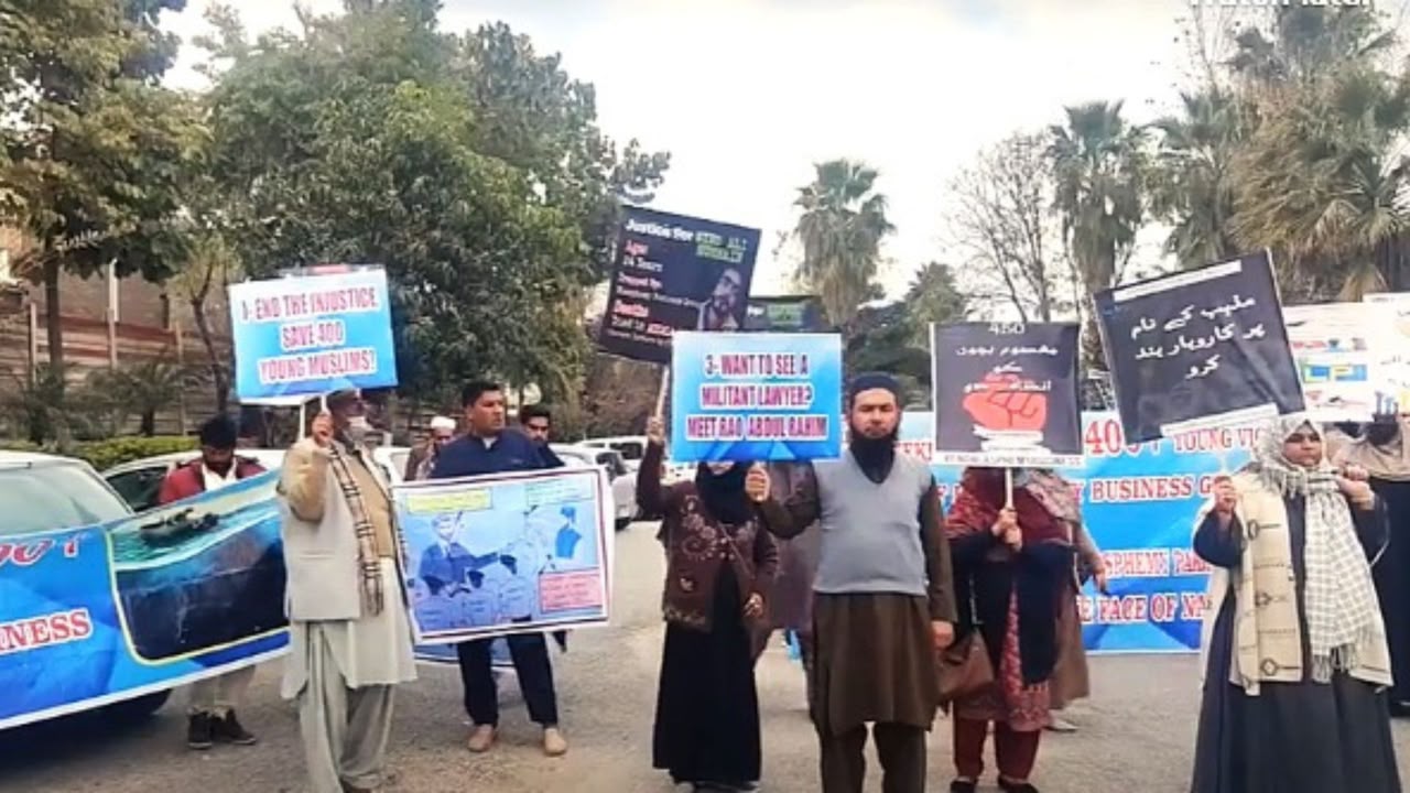 پاکستان کې د دین د سپکاوي ثبت شوې قضیې شاوخوا دوه پر درې کمې شوې