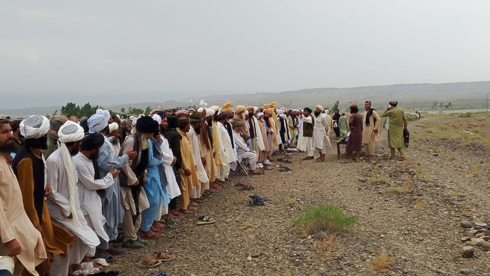 کوز سویلي وزیرستان : په ډزو وژل شوي دوه کسان خاورو ته وسپارل شول