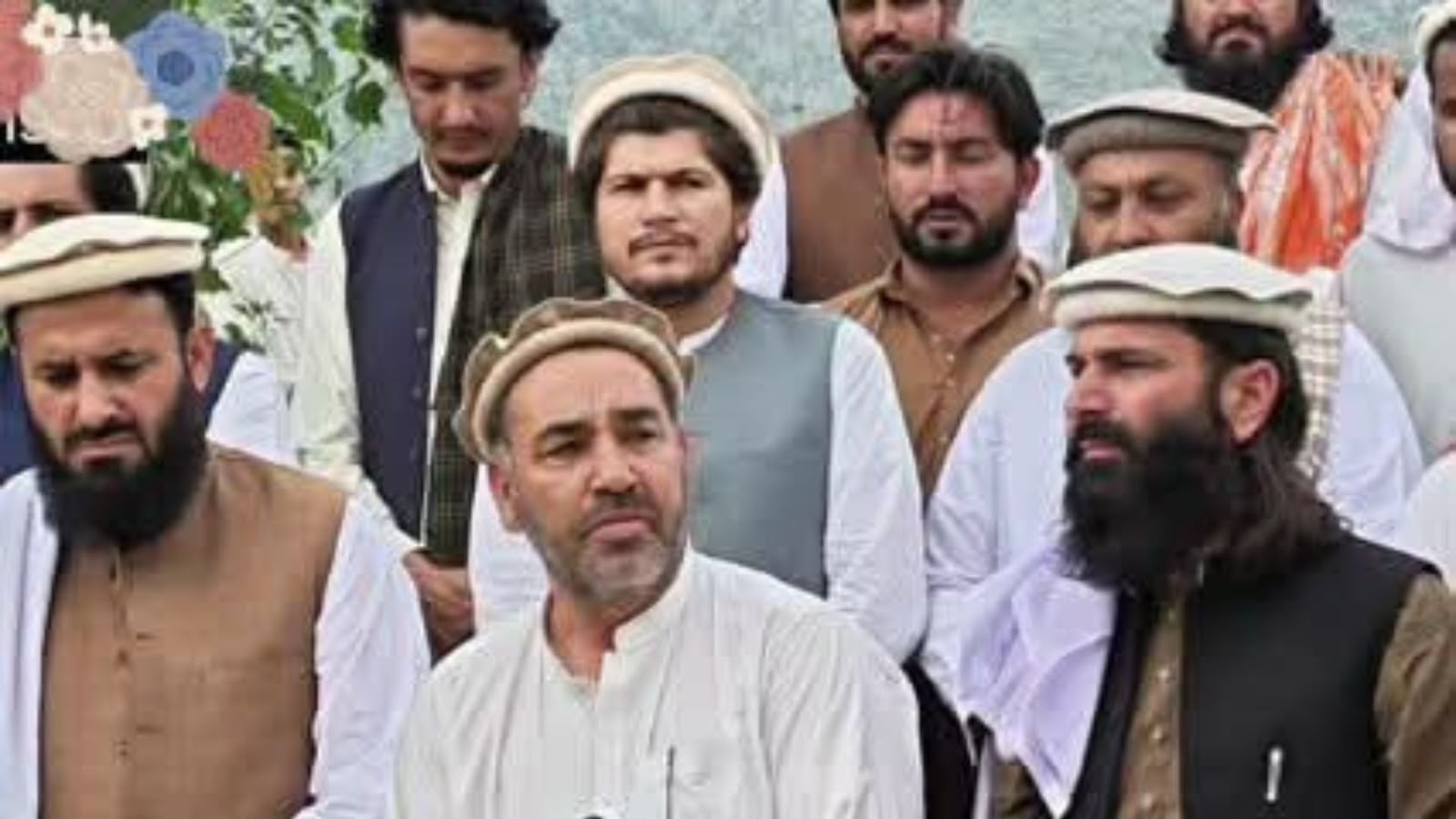 بر سویلي وزیرستان : مکین کې د امن او روانې ناامنۍ په اړه د ټولو سیاسي ګوندونو مشورتي غونډه د اګست پر ۲۲مه کېږي