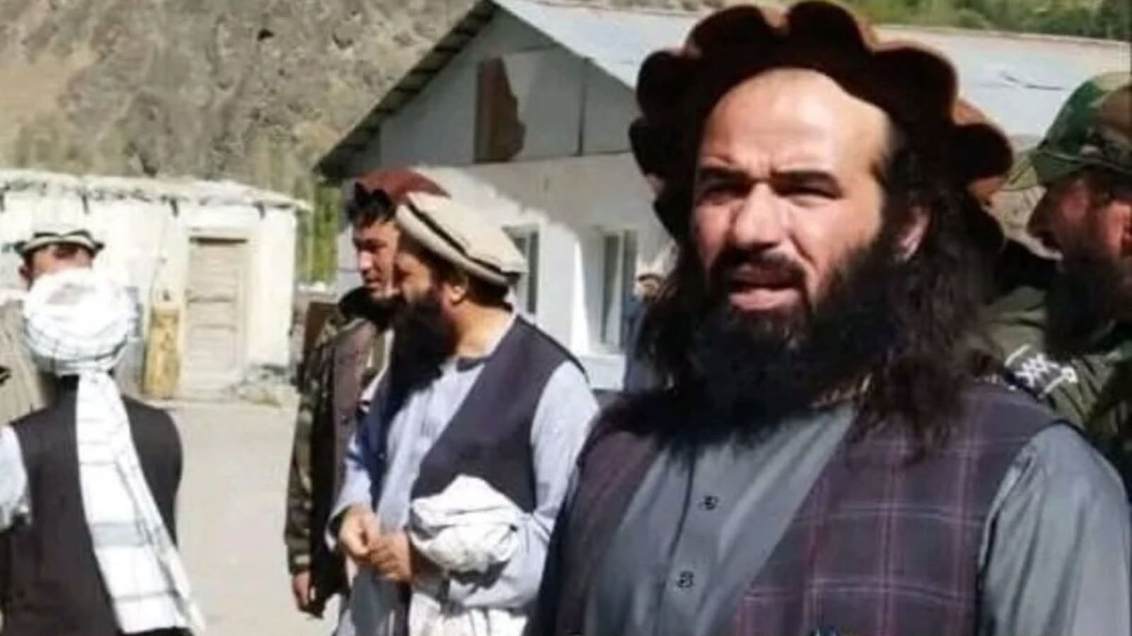 افغانستان : بدخشان کې د طالبانو او جمعه‌ خان فاتح ترمنځ جګړه شدیده شوې؛ د لږ تر لږه ۵ طالبان ځواکونو د وژل کېدو راپورونه