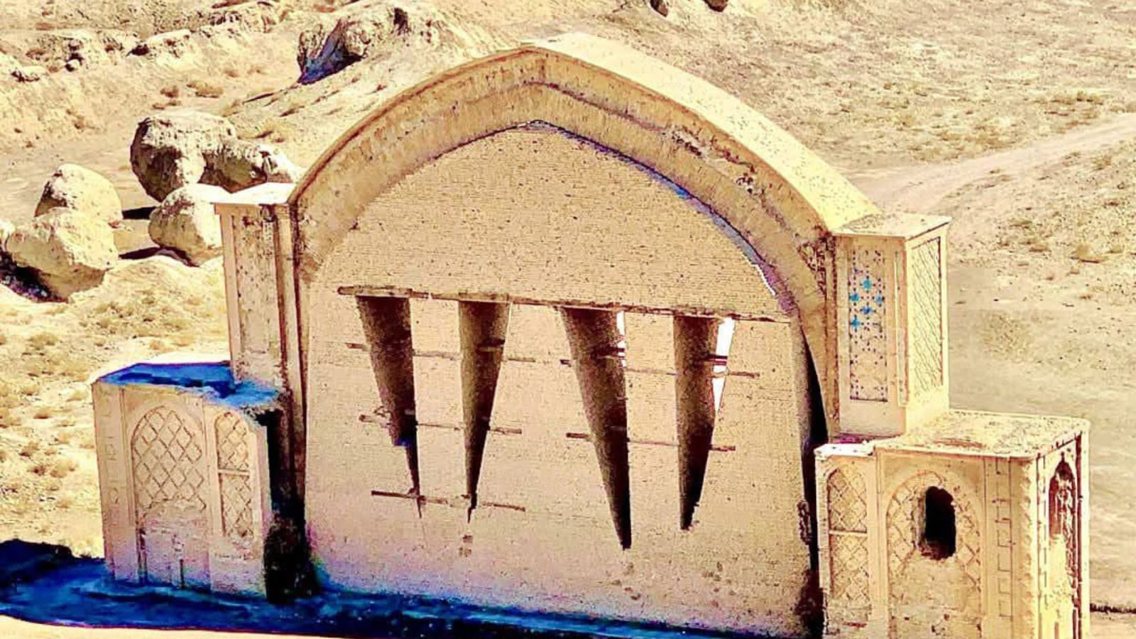 افغانستان : هلمند کې د بست تاریخي کلا ۷۰ سلنه بیارغول شوې
