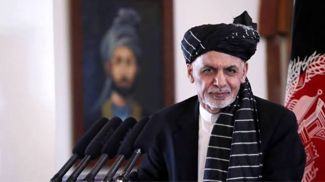 اشرف غني : له ارګه د وتلو لپاره یوازې دوه دقیقې وخت راکړل شو