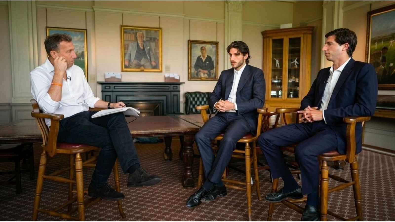 د عمران خان د زامنو د مرکې پر خپرېدو د پاکستان کرکټ بورډ اعتراض کړی