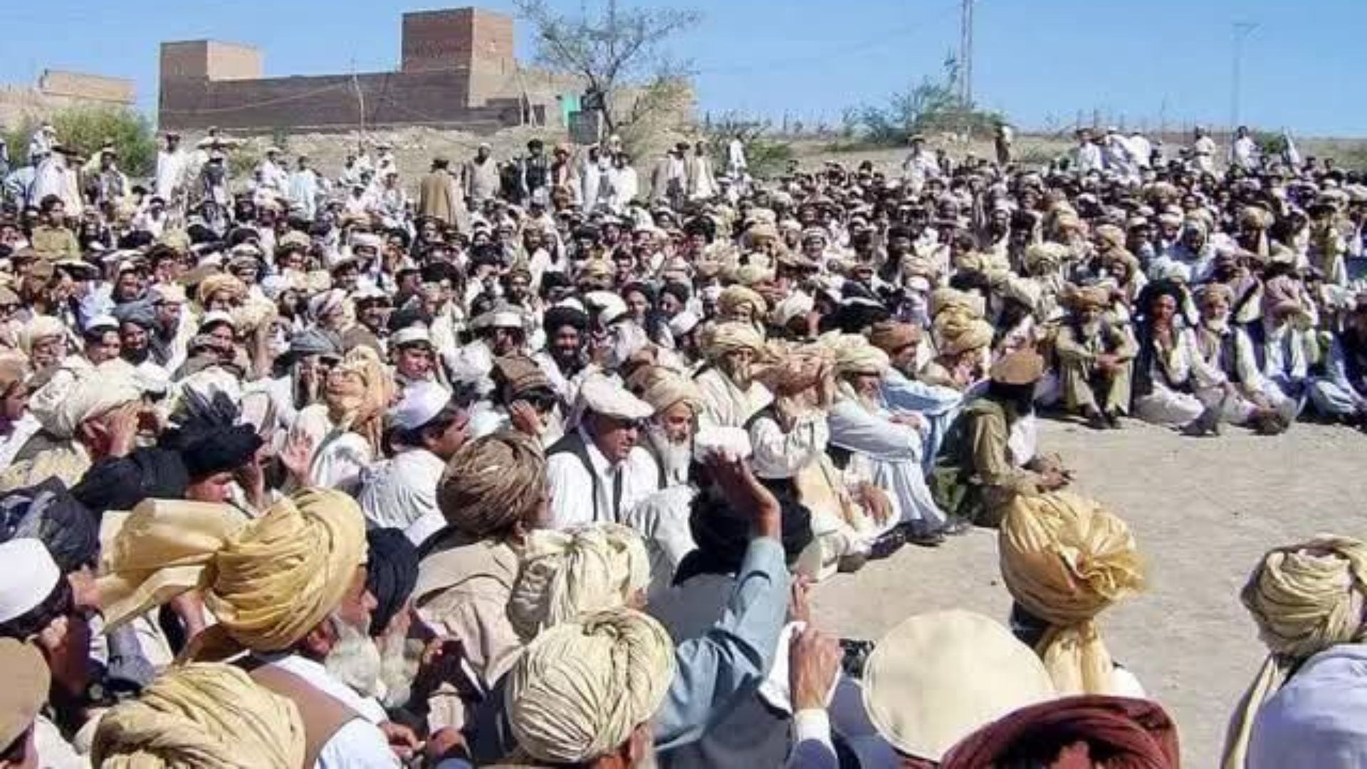 کوز سویلي وزیرستان : برمل کې د ډرون الوتنو او چاودنو له امله خلک په وېره کې ژوند کوي