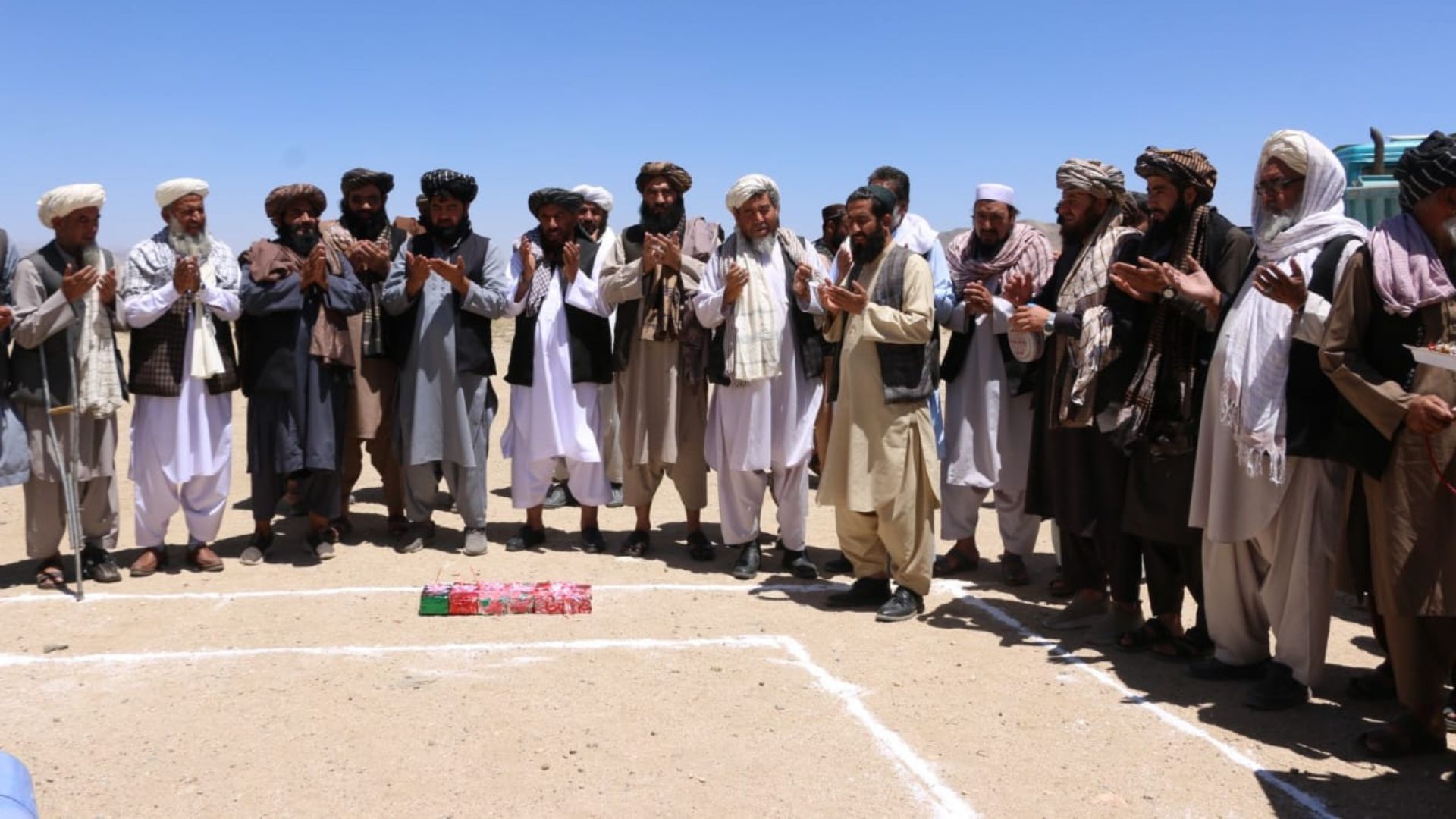 افغانستان : غزني کې د ۱۵ میلیونه افغانیو په لګښت د معیاري مذبح خانې جوړولو کار پېل شو