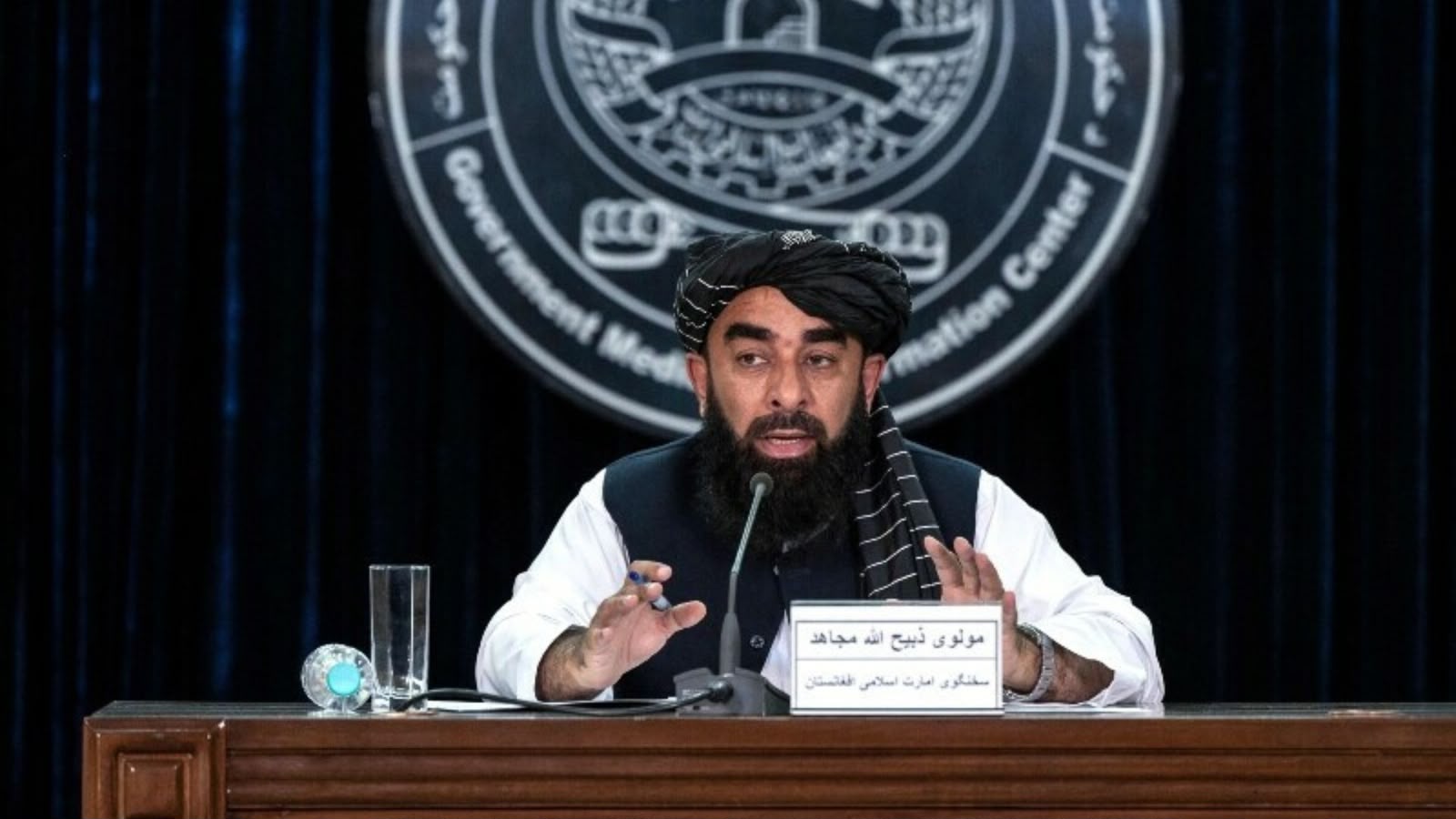 ذبیح الله مجاهد : د ملګرو ملتونو بندیزونه بې‌ اغېزې دي