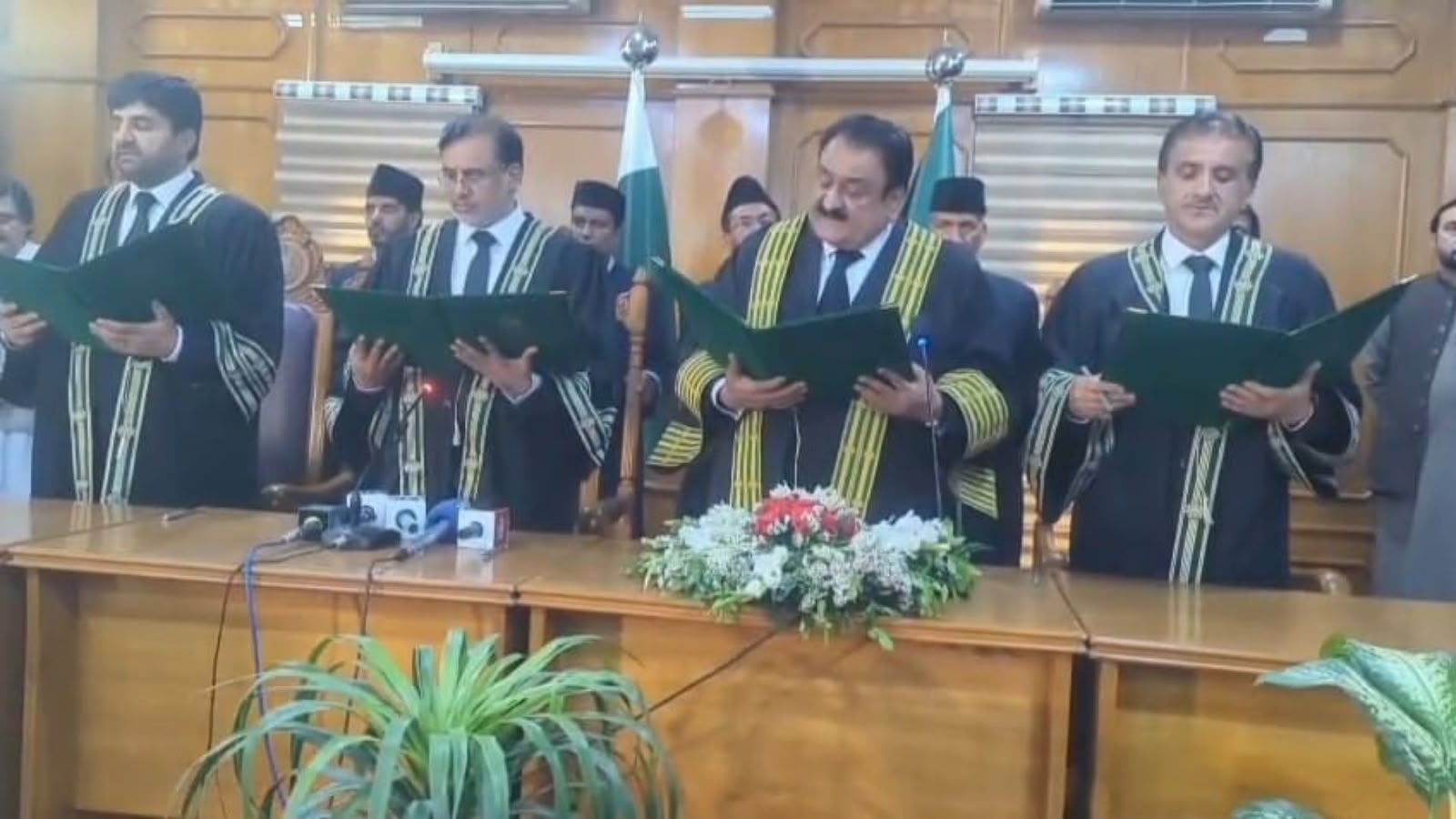 بلوچستان هایي کورټ کې درې نویو اېډیشنل ججانو لوړه وکړه