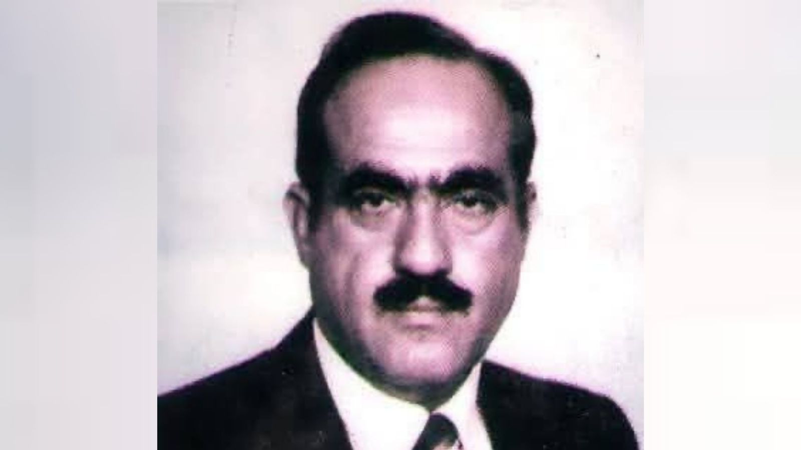 افغان سیاستوال، خبریال او لیکوال ډاکټر محمد امین واکمن وفات شو