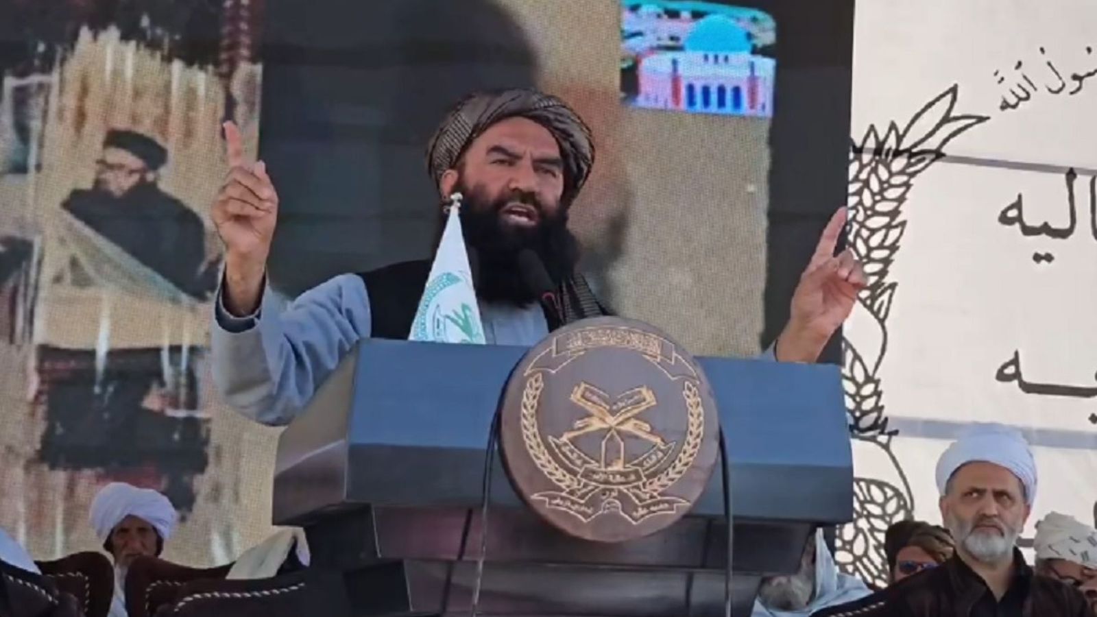طالب وزیر : په افغانستان کې پخواني اختلافونه بهرنیو استخباراتي کړیو رامنځته کړي وو