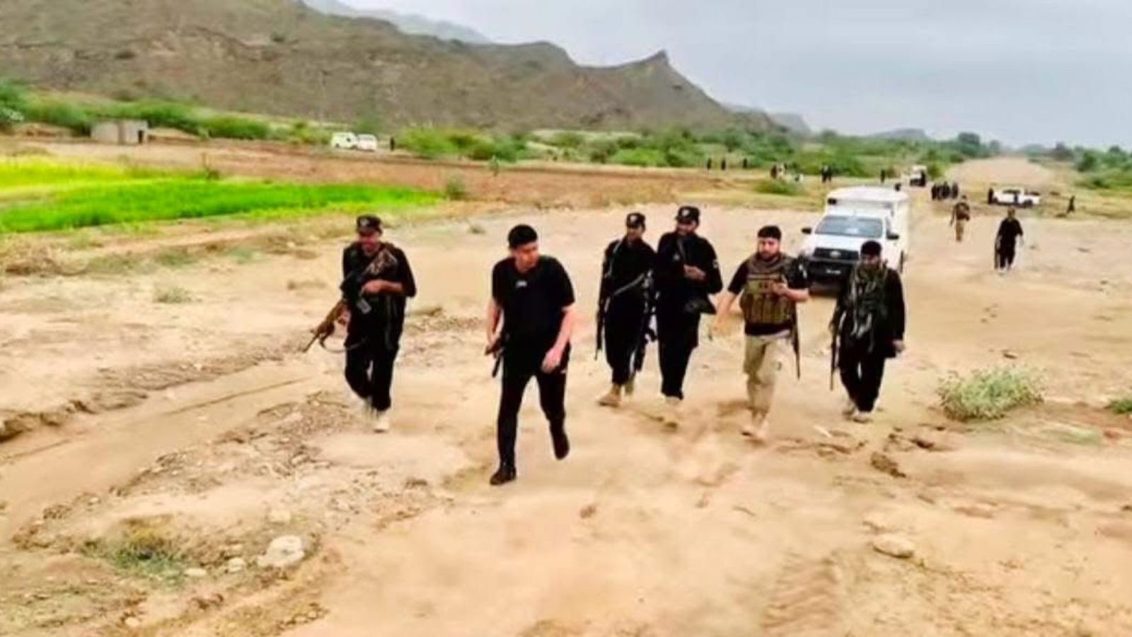 د بنو په ډومېل کې پولیسو د «ګیدړ ګروپ» د درېیو وسله والو د وژلو دعوه کړې