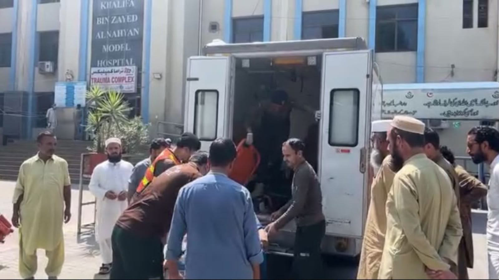 سوات کې د ډزو په دوو جلا پېښو کې دوه کسان وژل شوي