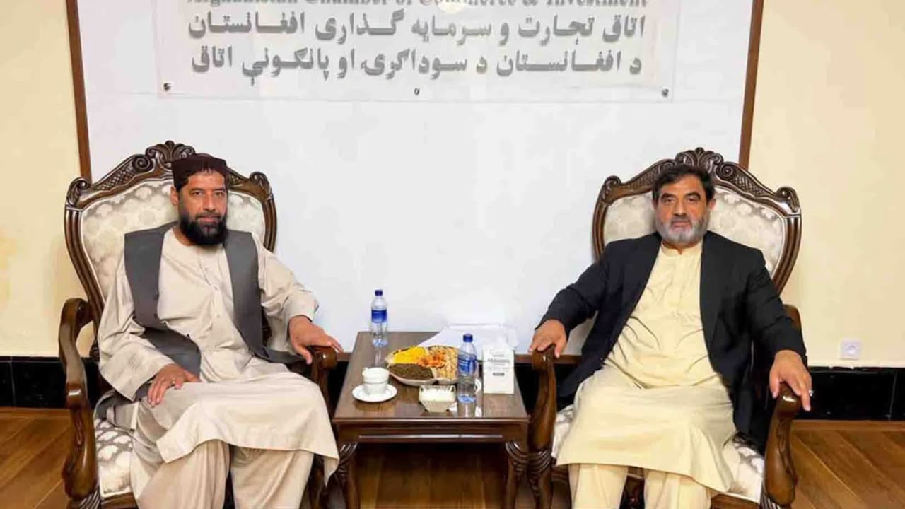 افغانستان : ګډ سهامي شرکت په ورځ کې د ۵ زره ټنه نفتو د پروسس فابریکه جوړوي