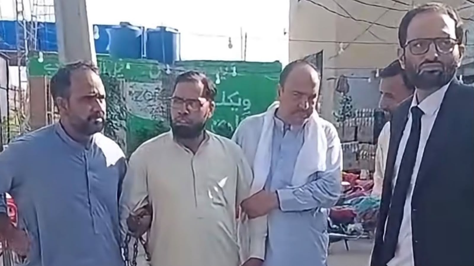نوښار کې د رشوت اخیستو په تور پټواري نیول شوی