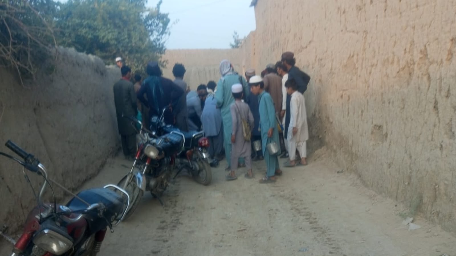 کوز سویلي وزیرستان : اعظم ورسک کې په ډزو دوه کسان وژل شوي