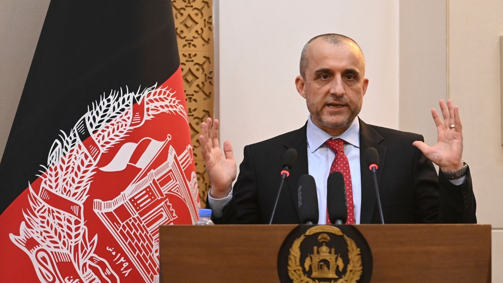 امرالله صالح : افغانستان د کورنۍ جګړې پړاو ته داخل شوی، د پراخېدو خطر یې شته