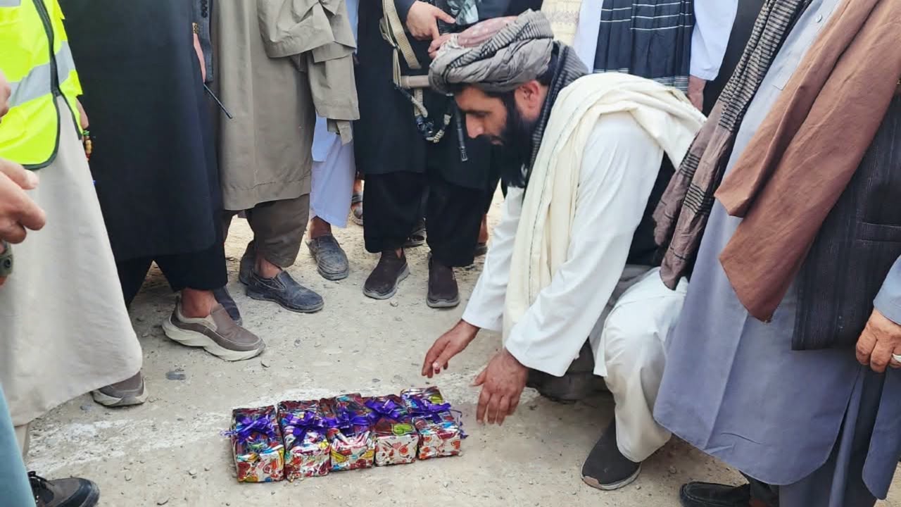 افغانستان : هلمند کې د ۵۵ میلیونه افغانیو په لګښت د ۵۰ بستریز روغتون جوړول پېل شول