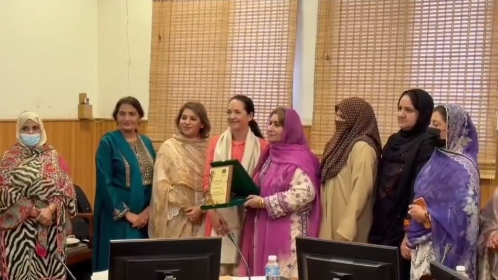 بلوچستان : د ښځینه پارلماني کاکس او نړیوال خوراکي پروګرام ترمنځ د لوړې کچې مشورتي غونډه
