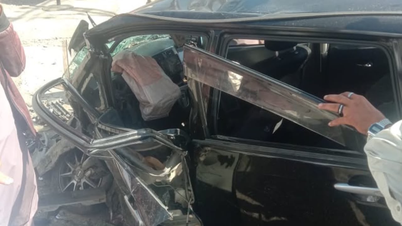سوات کې د دوو موټرو په ټکر کې ښځه او ماشومه وژل شوي