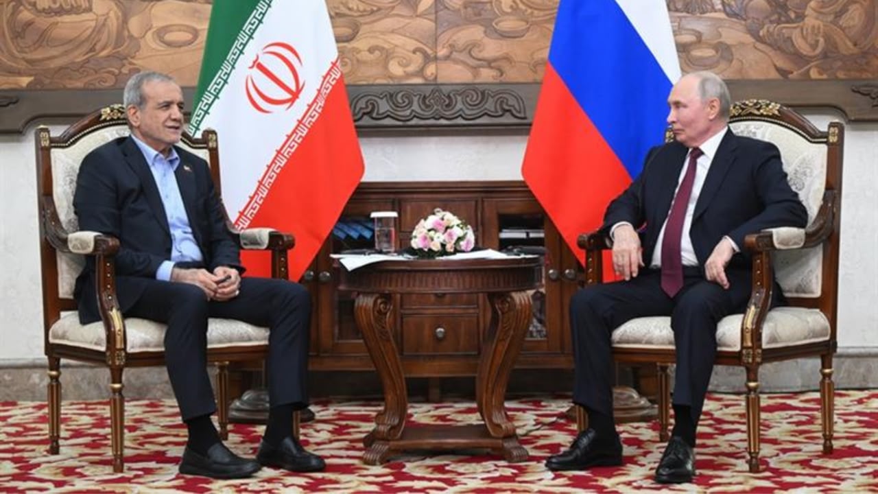 پوتین: روسیه د ایران او امریکا ترمنځ د جګړې ختمولو لپاره هر ډول مرستې ته تیاره ده