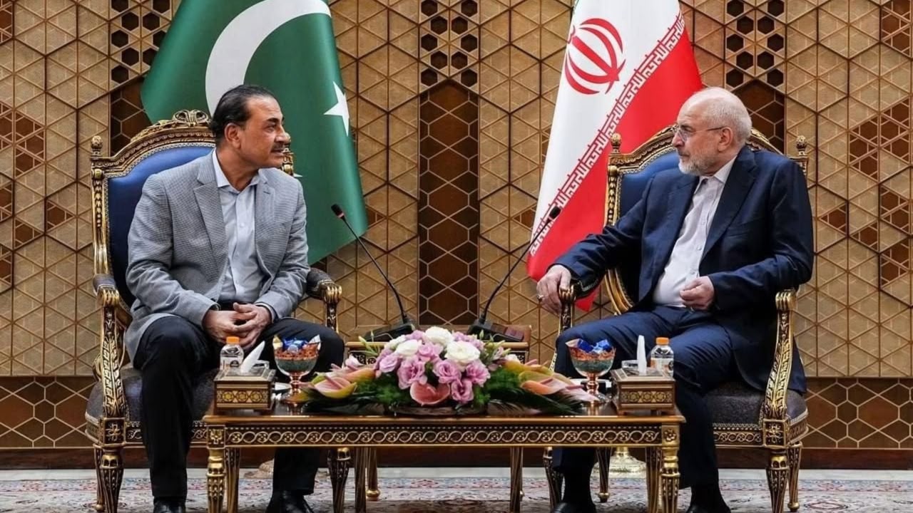 ایران عاصم منیر ته ویلي، د شرطونو له منلو پرته له امریکا سره مذاکرات نه کوي