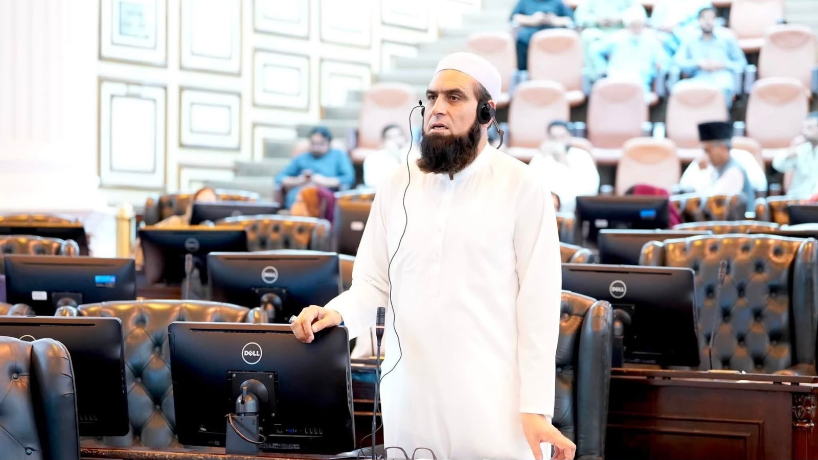د کور جوړونې صوبايي وزیر ،ډاکټر امجد علي